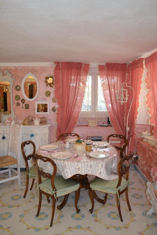 ديسينسانو ديل غاردا La Maison Delle Favole المظهر الخارجي الصورة