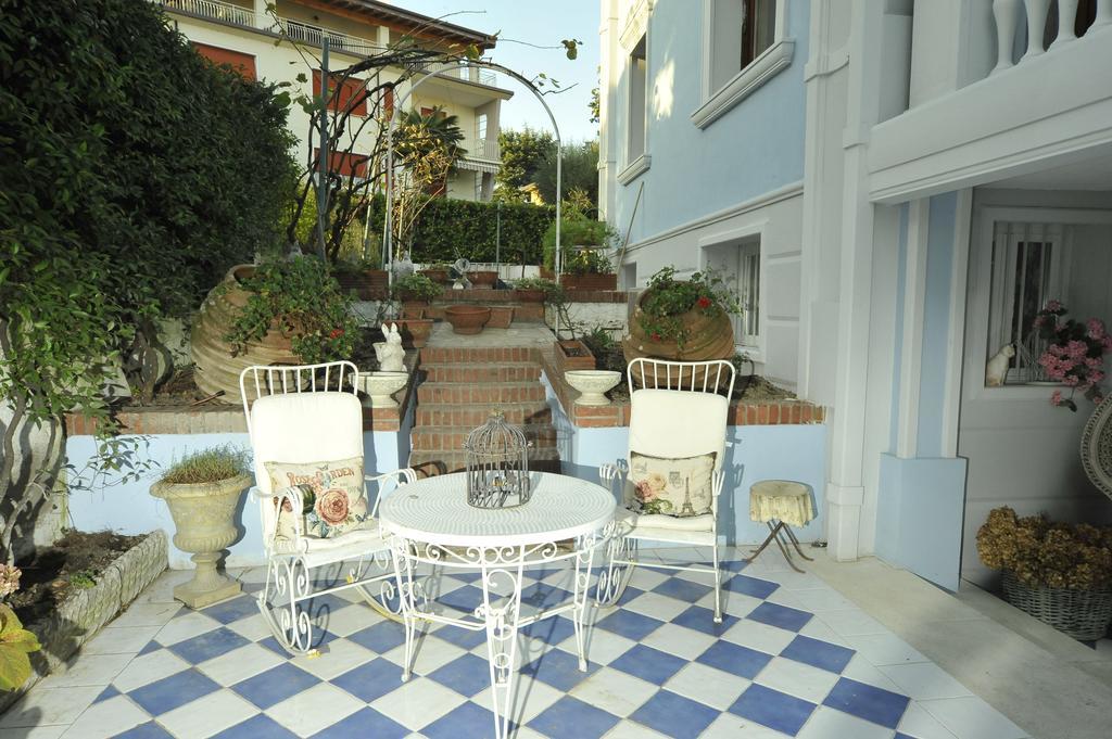 ديسينسانو ديل غاردا La Maison Delle Favole المظهر الخارجي الصورة