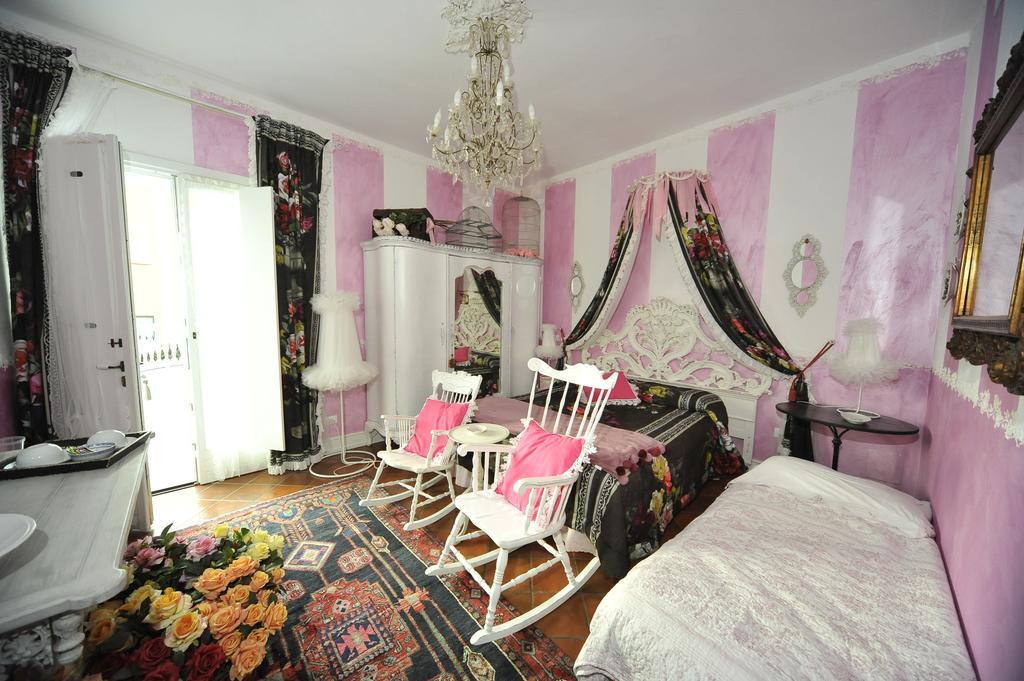 ديسينسانو ديل غاردا La Maison Delle Favole المظهر الخارجي الصورة