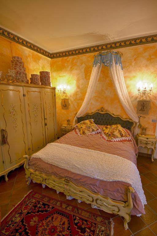 ديسينسانو ديل غاردا La Maison Delle Favole المظهر الخارجي الصورة