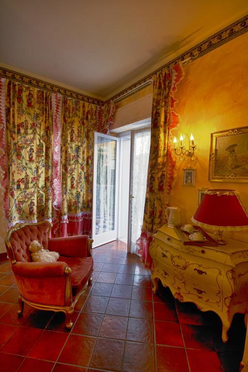 ديسينسانو ديل غاردا La Maison Delle Favole المظهر الخارجي الصورة